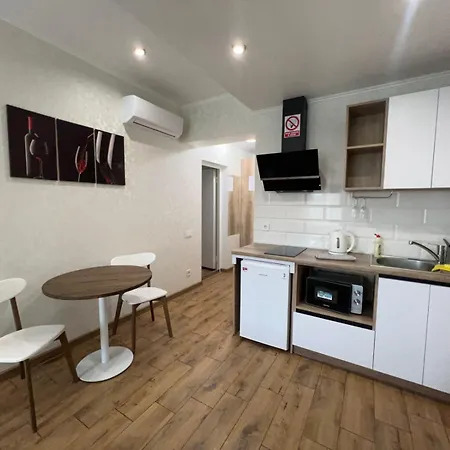 солнечная аркадия Apartman *